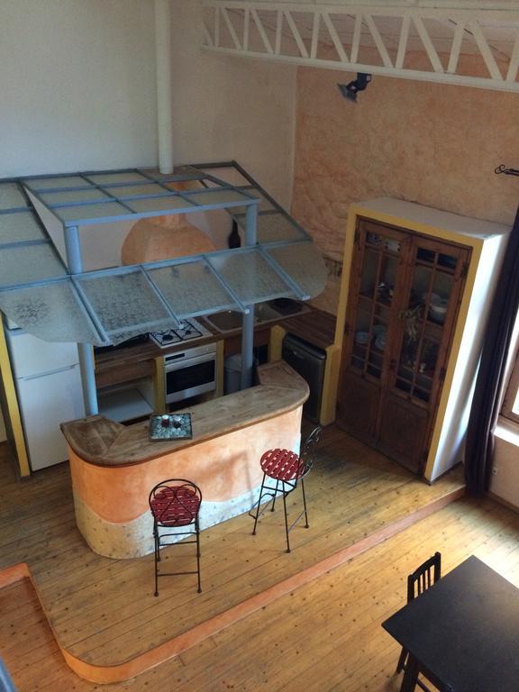 ペズナDuplex Avec Terrasse Tropezienneアパートメント エクステリア 写真